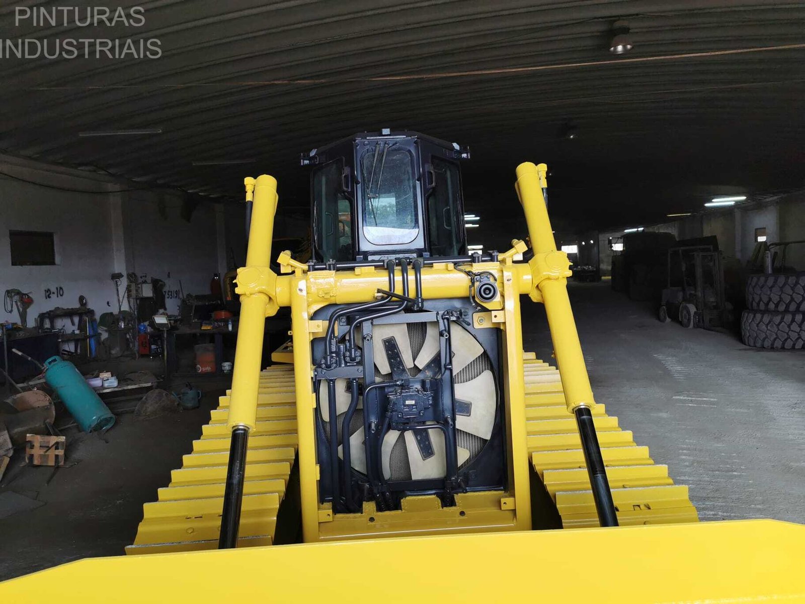 Bulldozer depois
