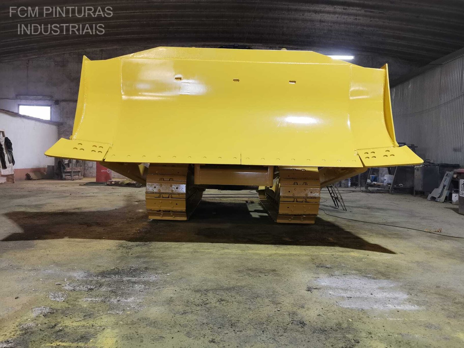 Bulldozer durante