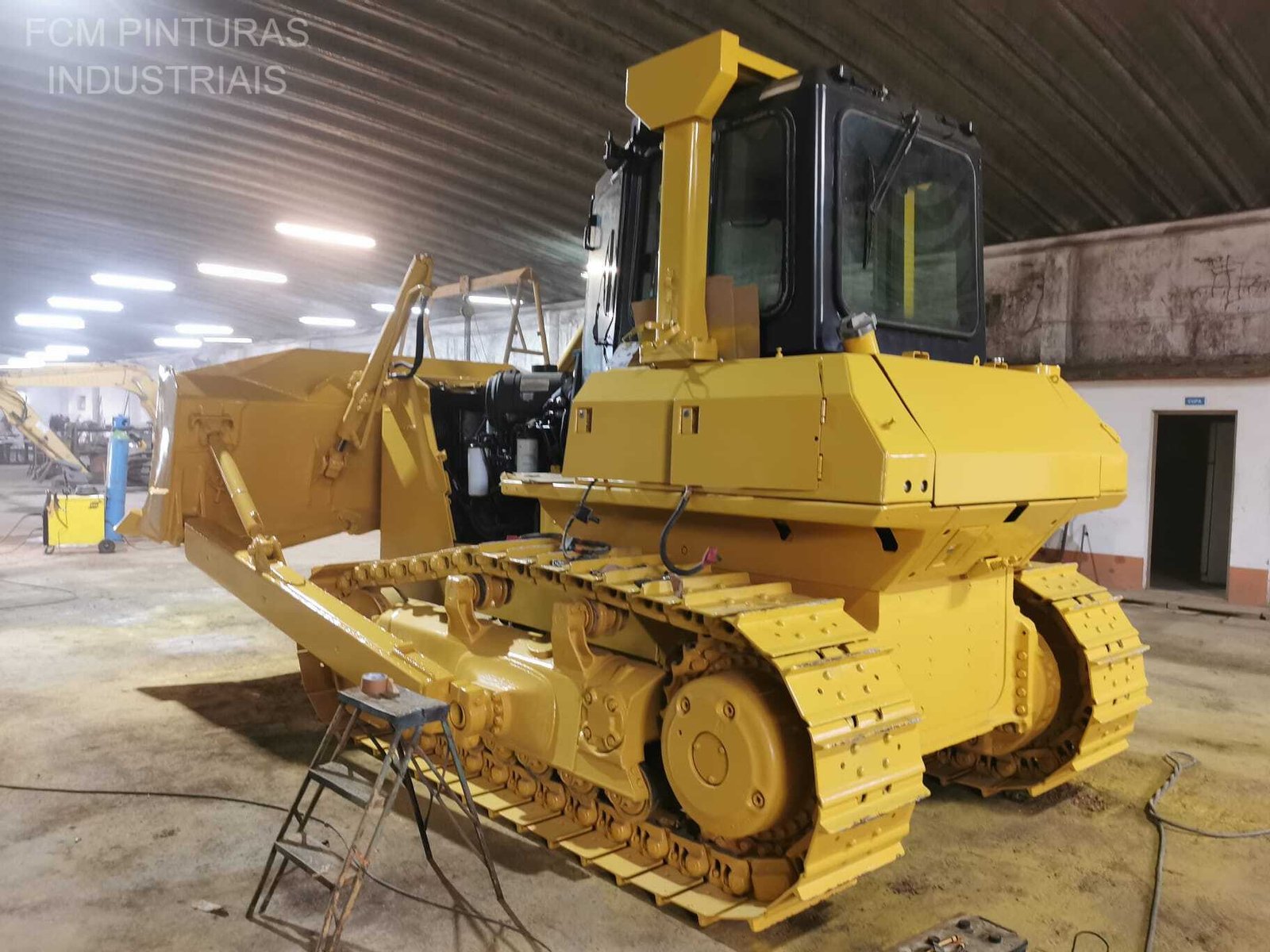 Bulldozer durante