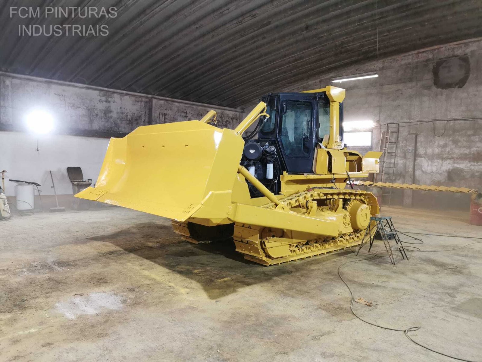 Bulldozer durante