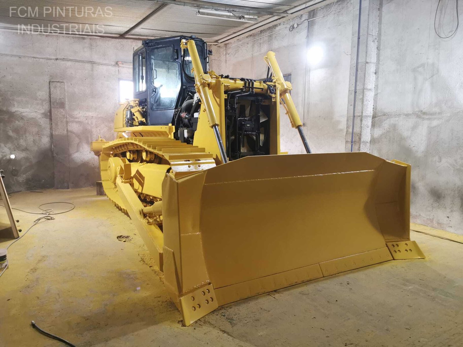 Bulldozer durante
