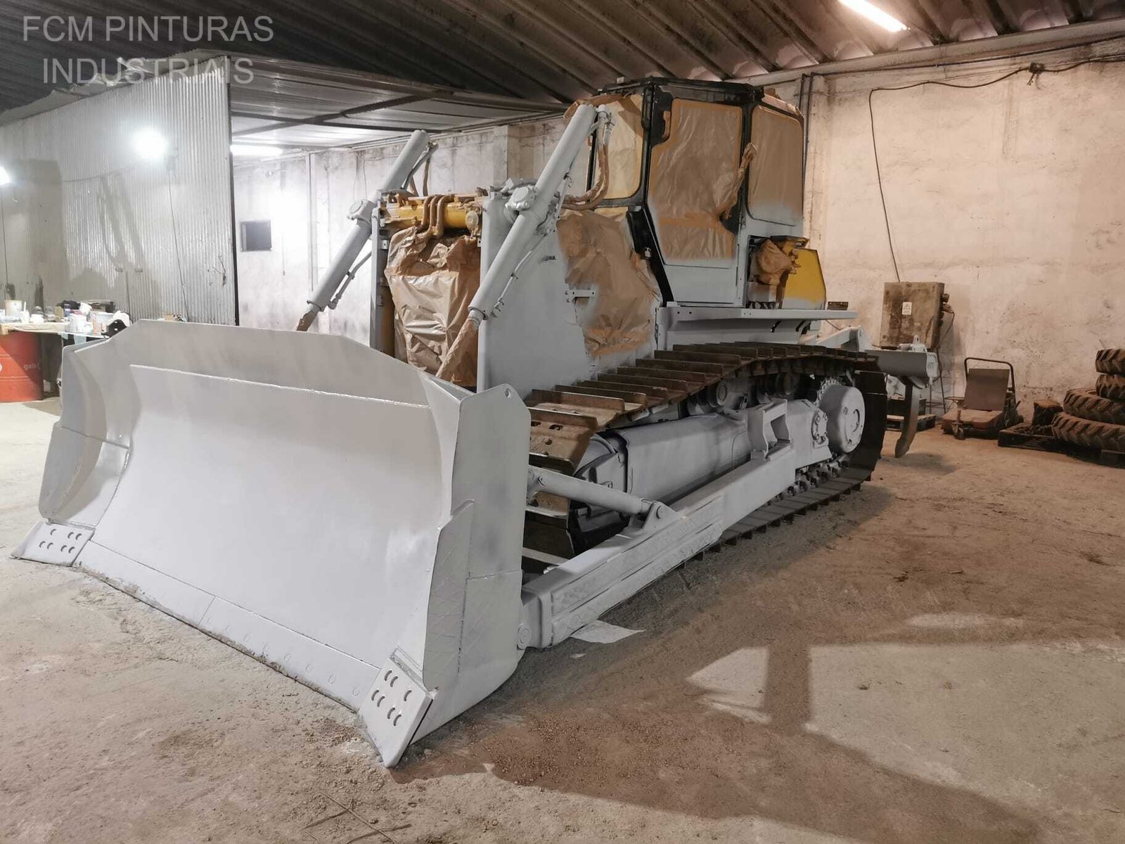 Bulldozer durante