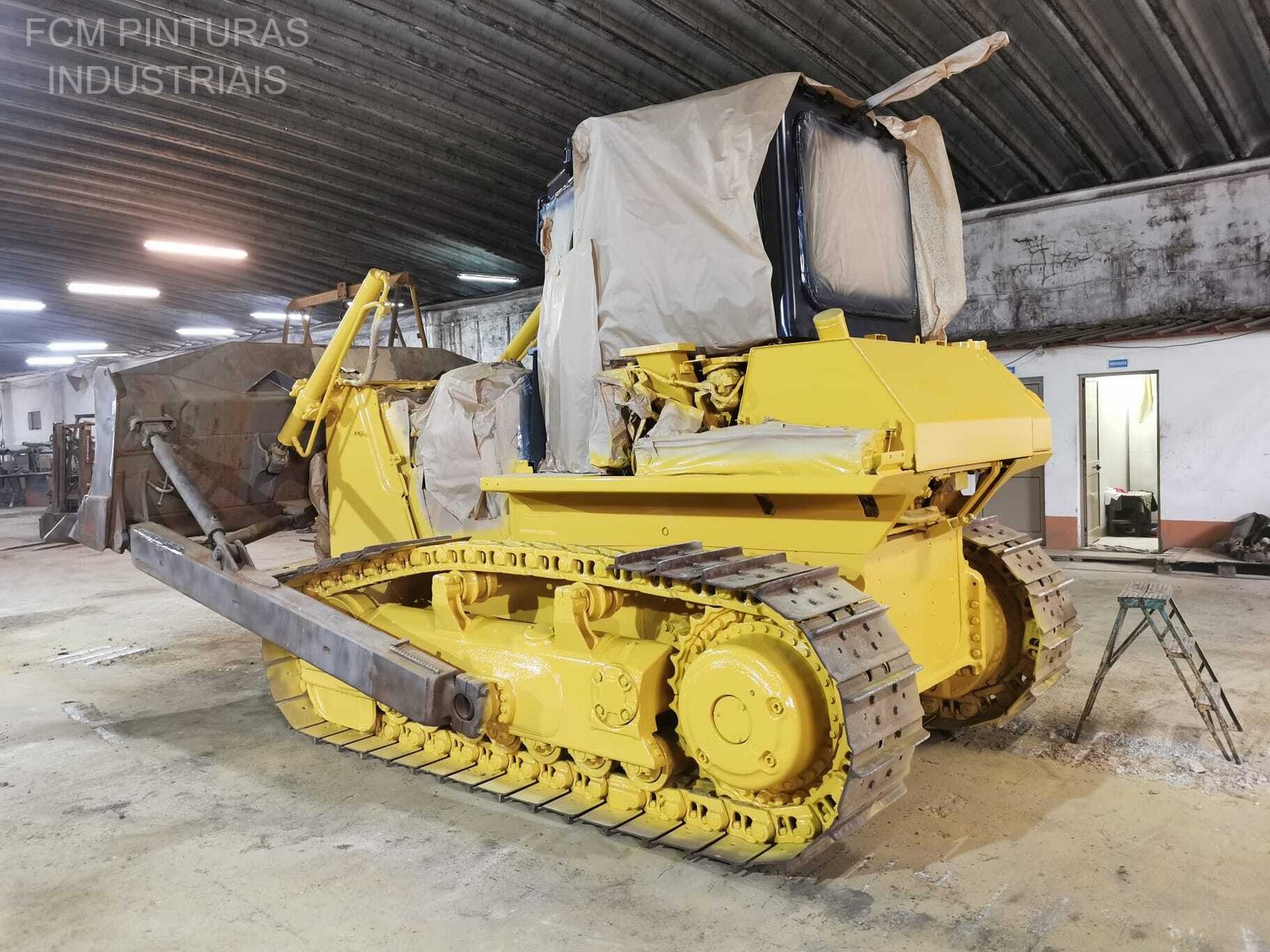 Bulldozer durante